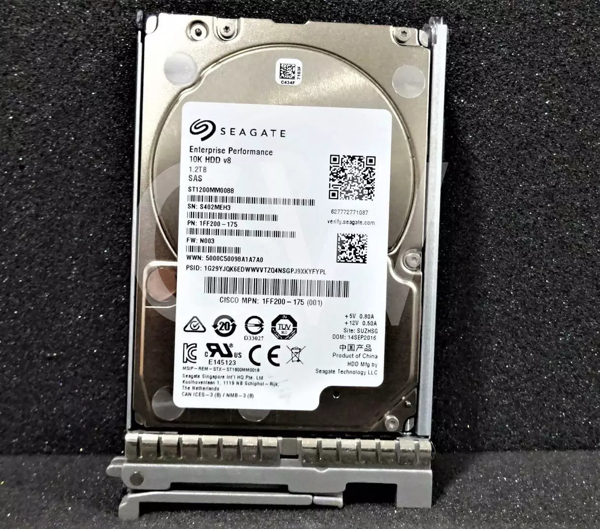 1FF200-175 CISCO ST1200MM0088 1.2TB 10K RPM 12Gb/s 2.5"SAS SERVER HDD Hard Drive